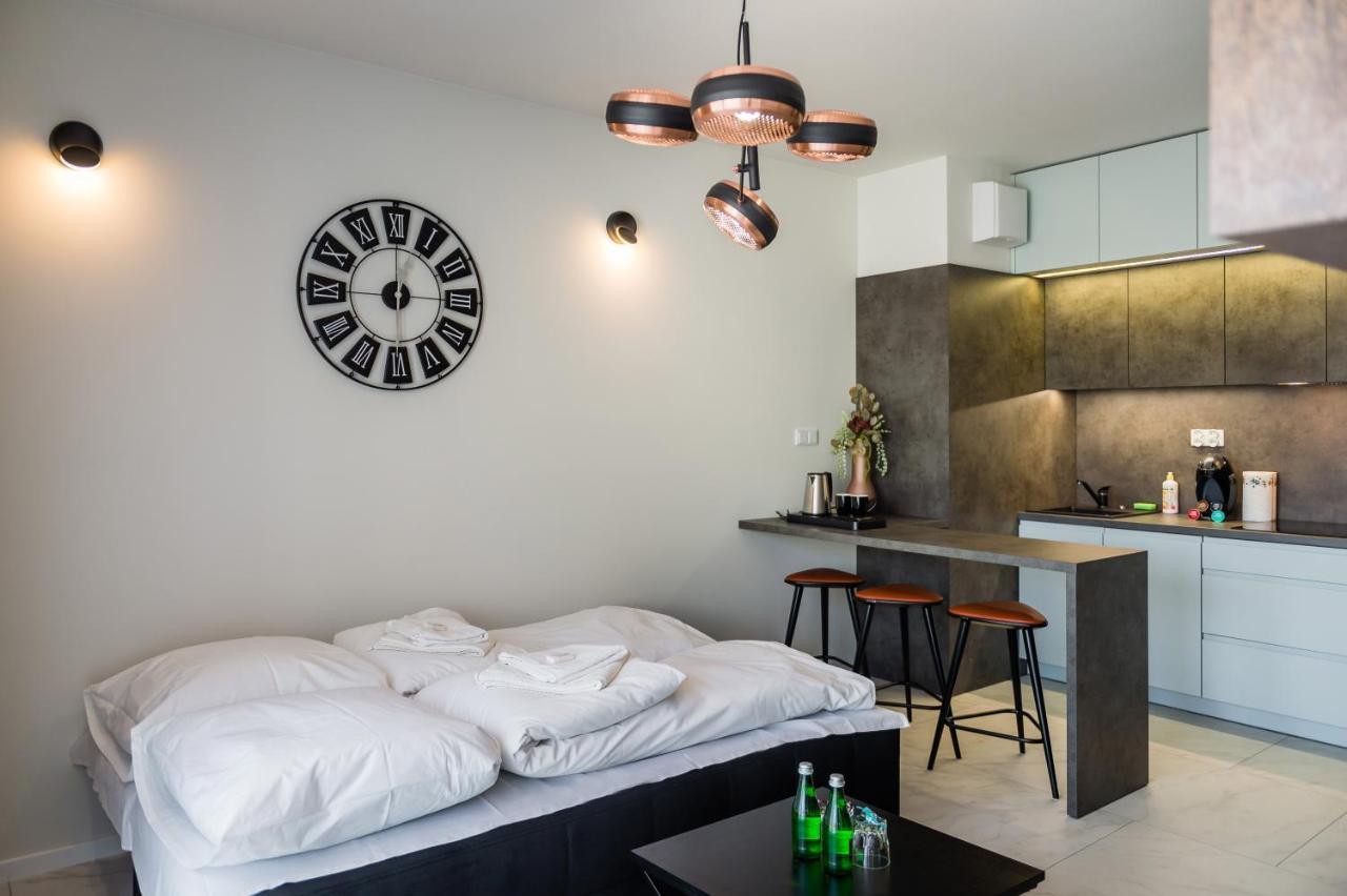 Black Pearl Apartment Old Town Rakowicka Deluxe Wawelofts Krakow Luaran gambar